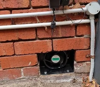 Subfloor ventilation system